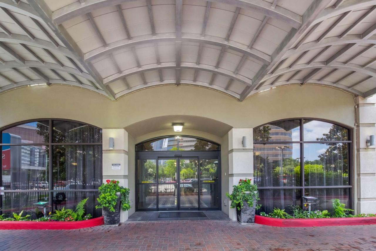 Surestay Plus Hotel By Best Western Houston Medical Center Εξωτερικό φωτογραφία