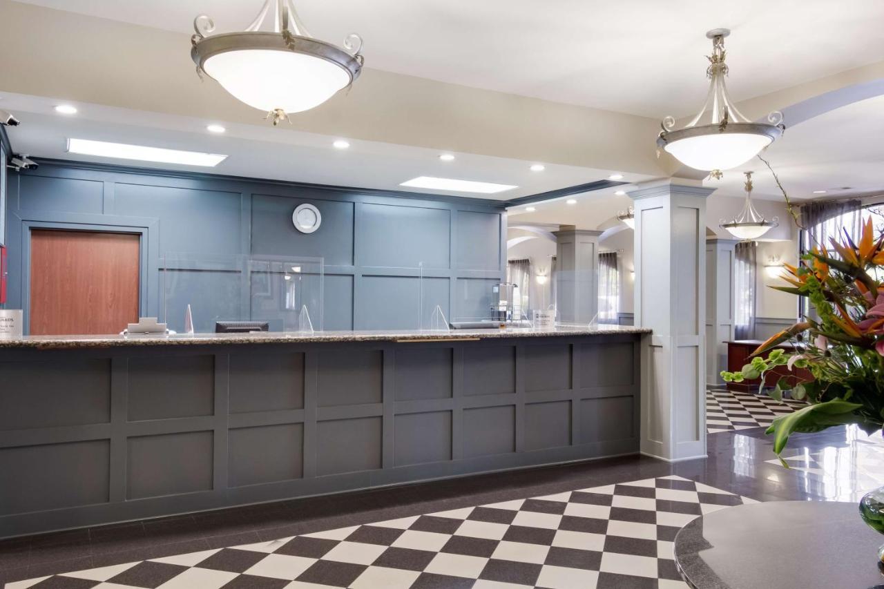 Surestay Plus Hotel By Best Western Houston Medical Center Εξωτερικό φωτογραφία