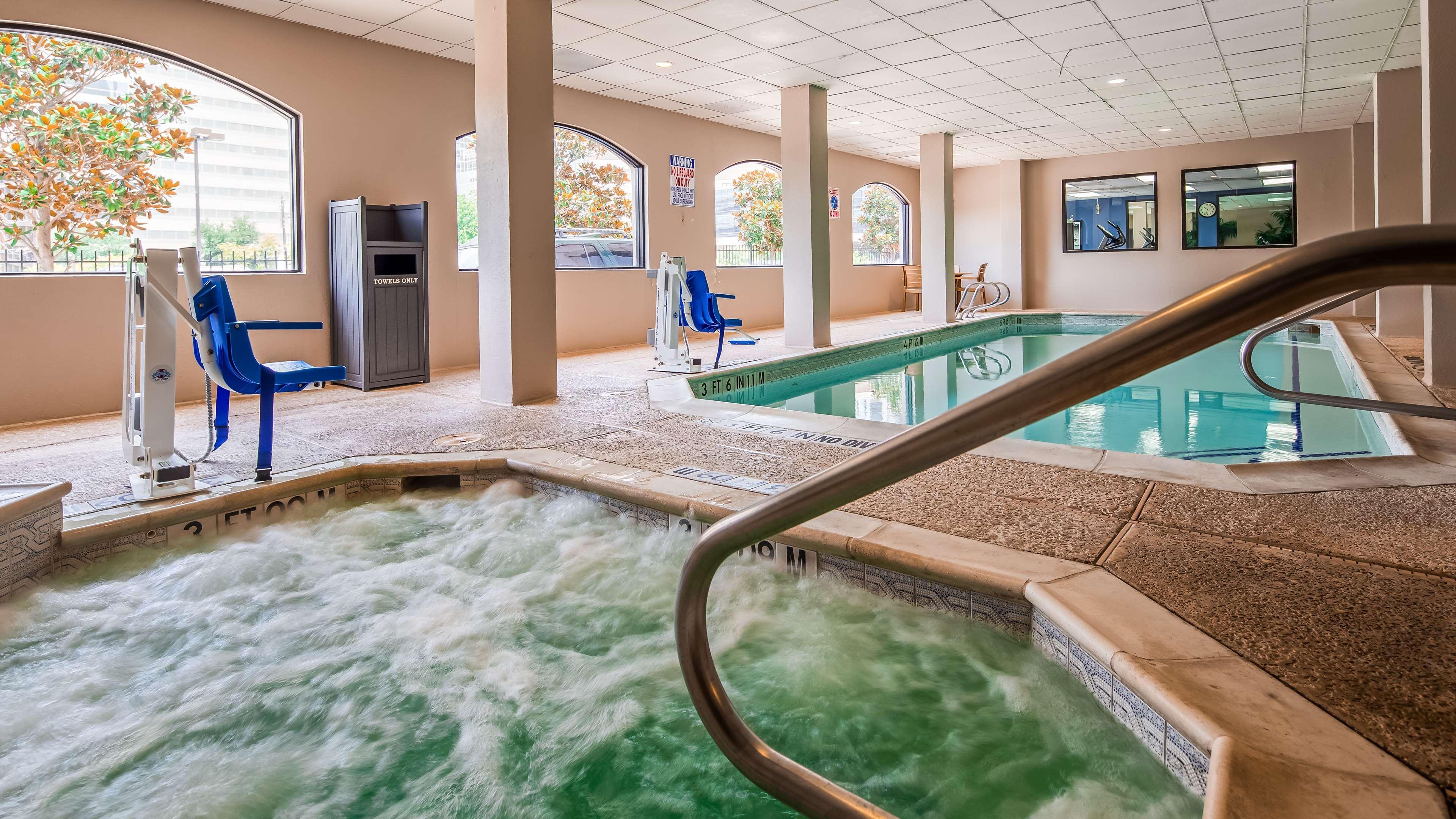 Surestay Plus Hotel By Best Western Houston Medical Center Εξωτερικό φωτογραφία